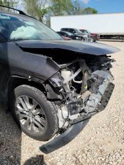 2019 Toyota RAV4 XLE Premium - Primary Damage Right Image